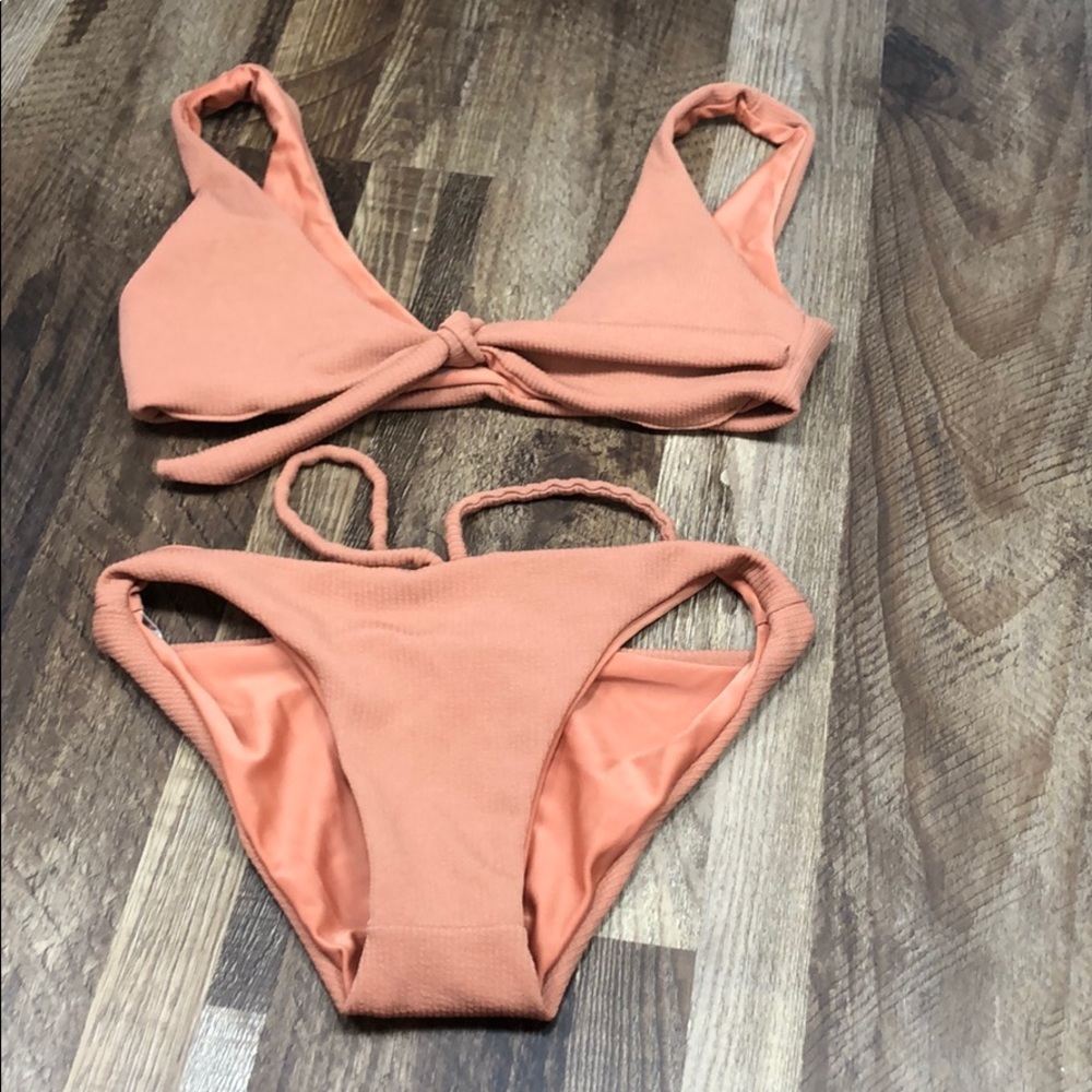 Bathing suit